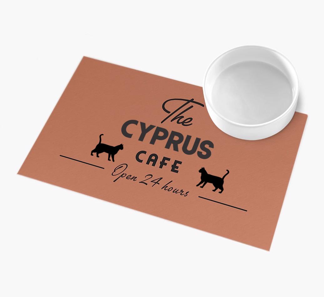 'The {breedFullName} Cafe' - Personalized {breedFullName} Feeding Mat