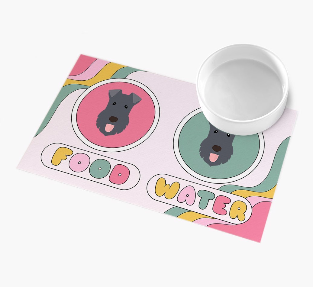 Rainbow Icons: Personalised {breedFullName} Feeding Mat