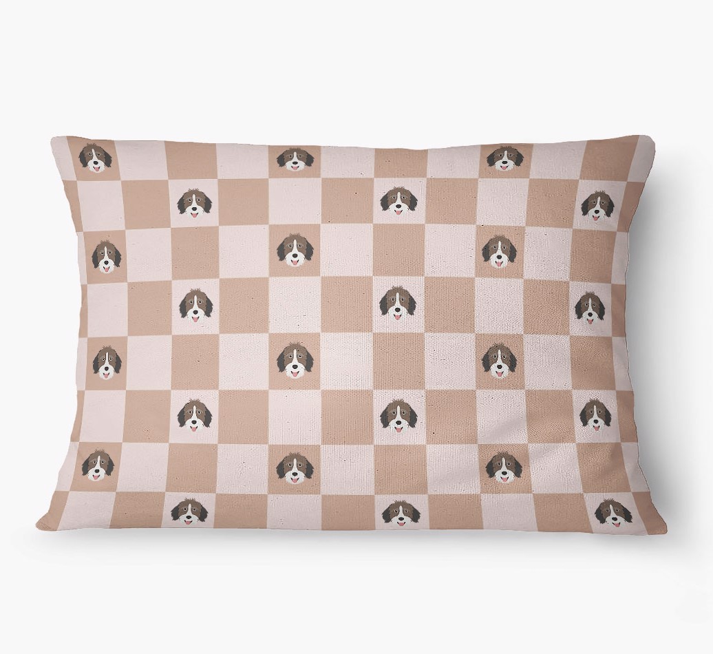 'Checkered Pattern' - Personalized {breedFullName} Dog Bed