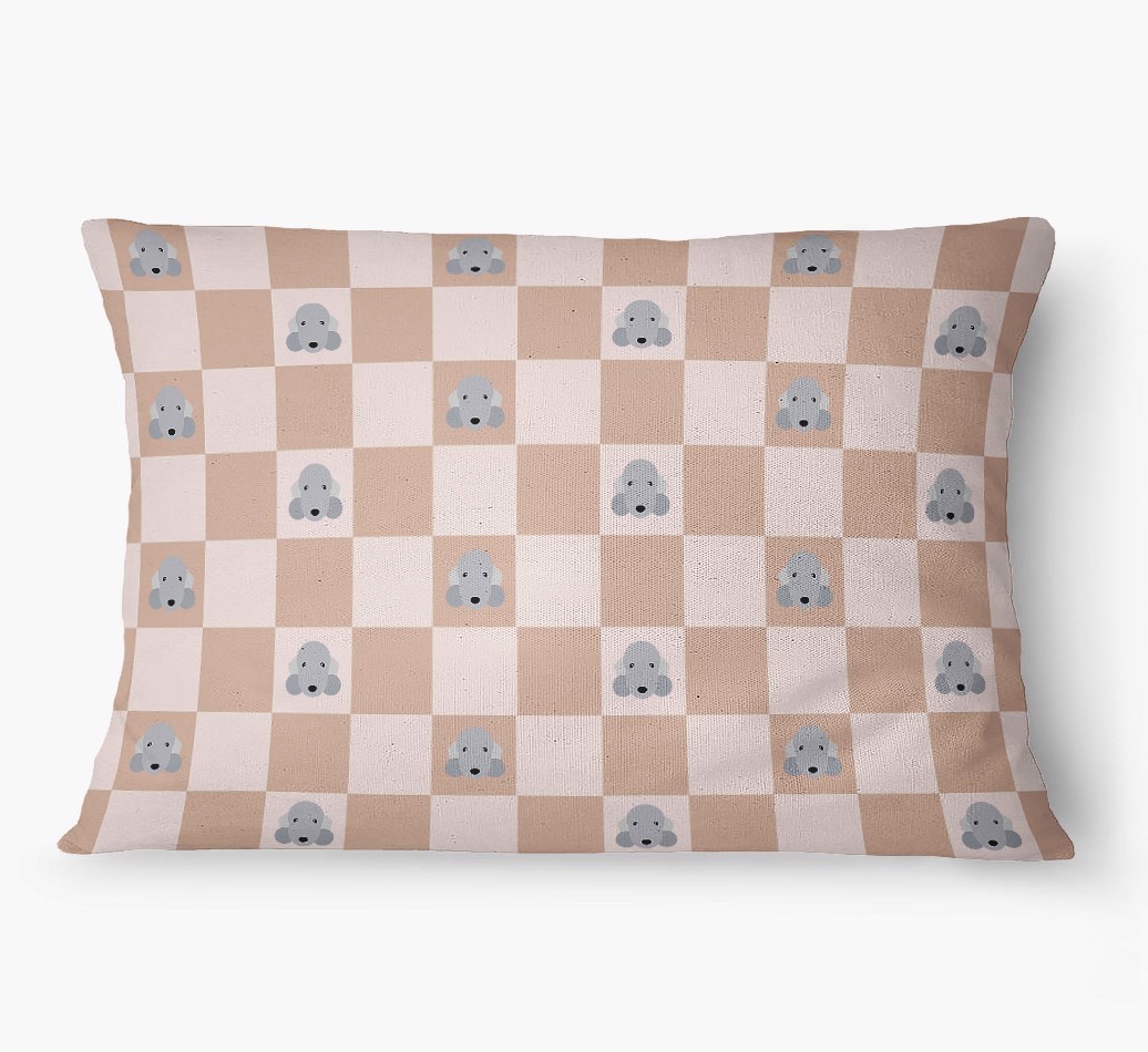'Checkered Pattern' - Personalized {breedFullName} Dog Bed