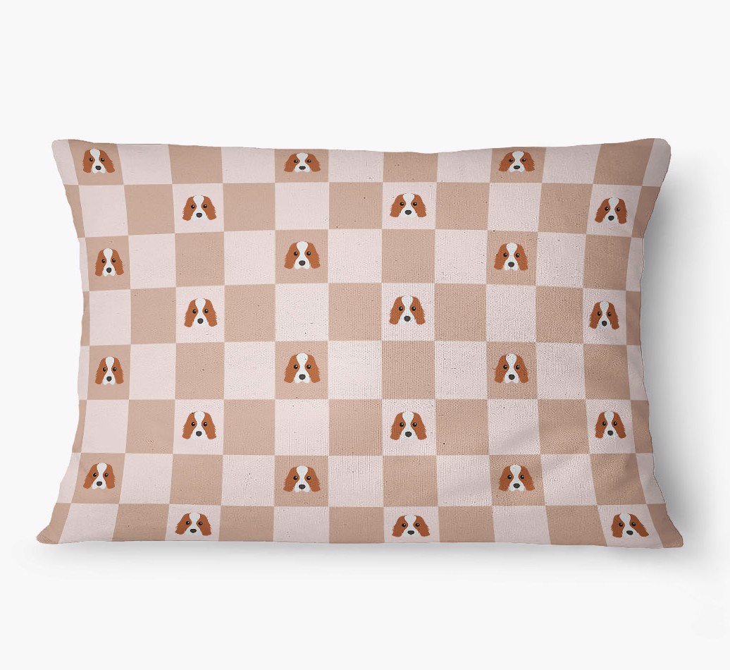 'Checkered Pattern' - Personalized {breedFullName} Dog Bed