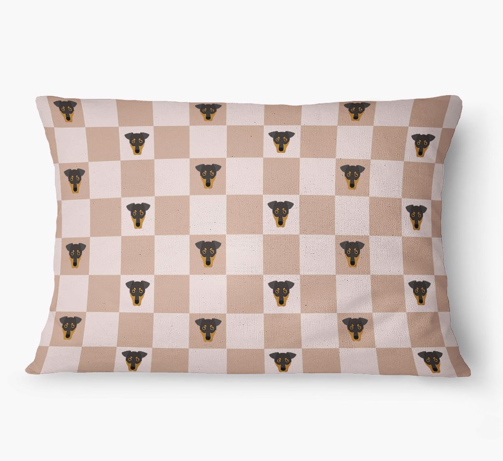 'Checkered Pattern' - Personalized {breedFullName} Dog Bed