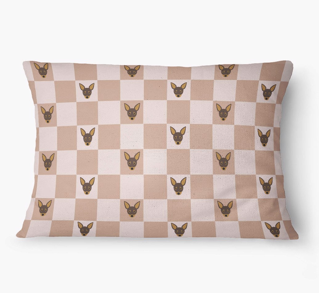 'Checkered Pattern' - Personalized {breedFullName} Dog Bed