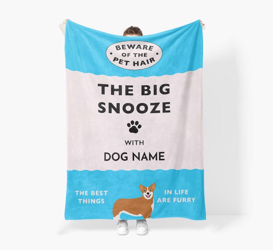'The Big Snooze' - Personalized Sherpa Fleece Blanket with {breedFullName} Yappicon