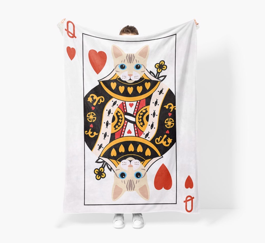 'Queen Of Hearts' - Personalised Sherpa Fleece Blanket with {breedFullName} Yappicon