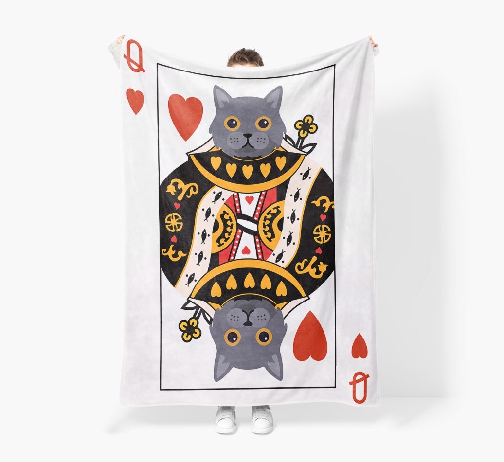 'Queen Of Hearts' - Personalised Sherpa Fleece Blanket with {breedFullName} Yappicon