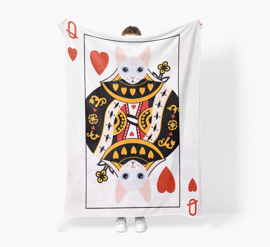 'Queen Of Hearts' - Personalised Sherpa Fleece Blanket with {breedFullName} Yappicon