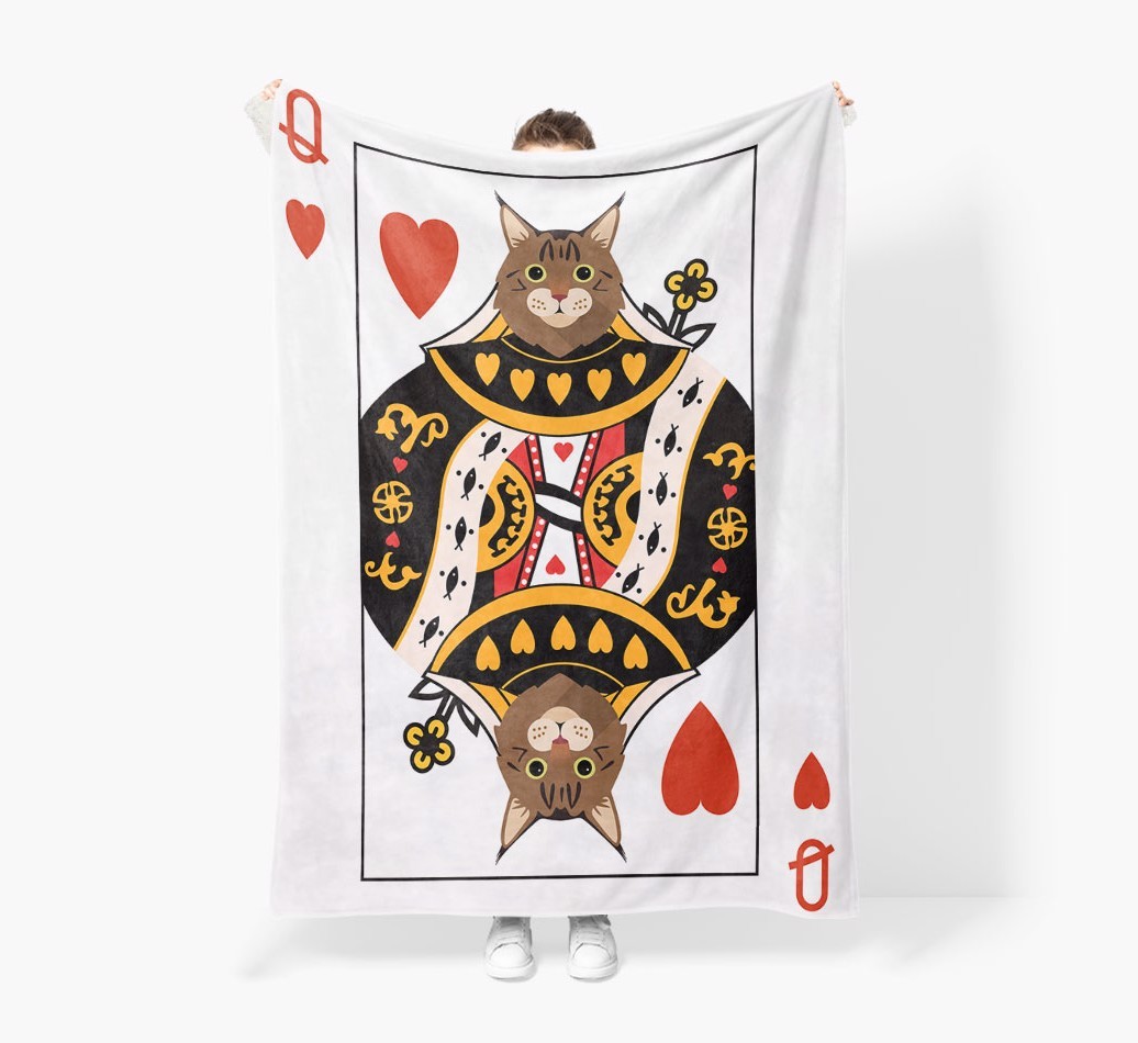 'Queen Of Hearts' - Personalised Sherpa Fleece Blanket with {breedFullName} Yappicon