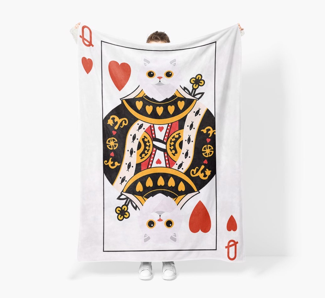 'Queen Of Hearts' - Personalised Sherpa Fleece Blanket with {breedFullName} Yappicon