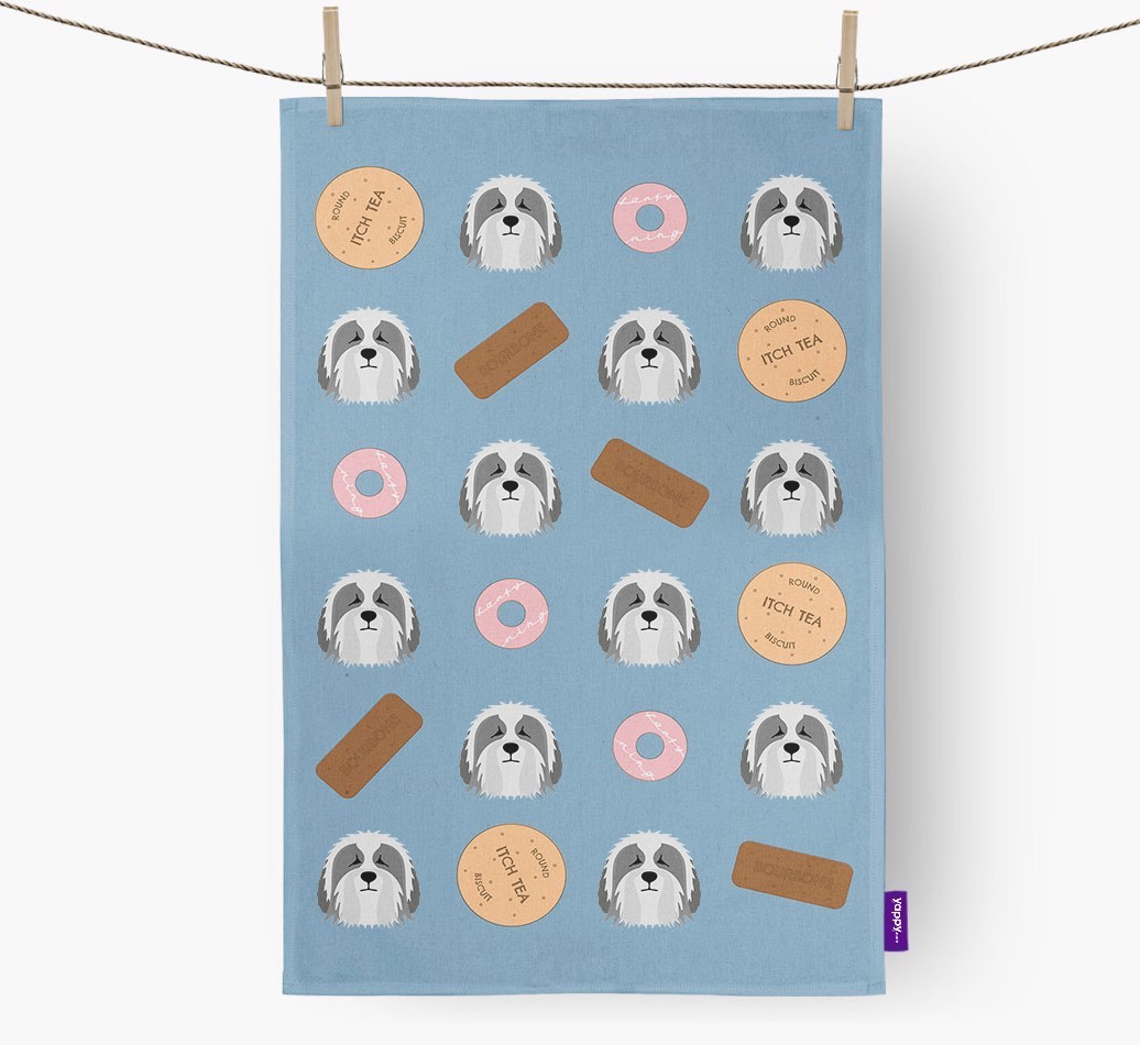 Biscuit Pattern Tea Towel with {breedFullName} Icons